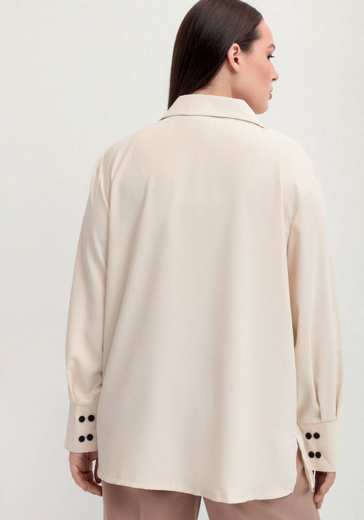 Рубашка с контрастными пуговицами шир.  750, рис. 12