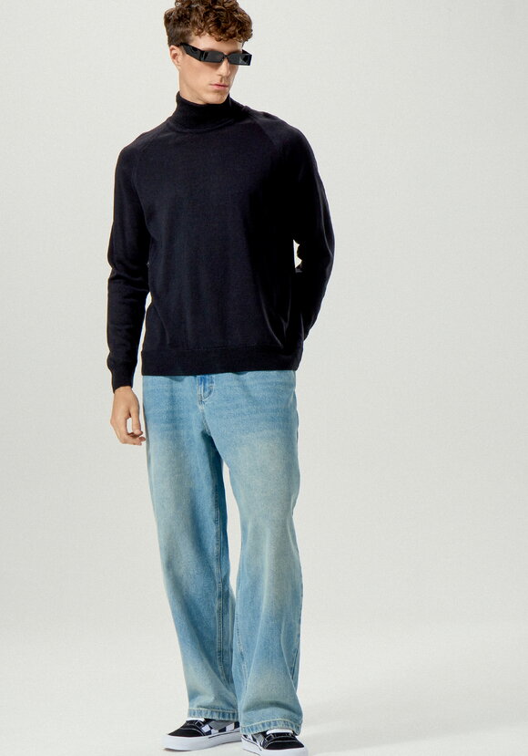 Свитер базовый с высоким воротом шир.  580, рис. 6