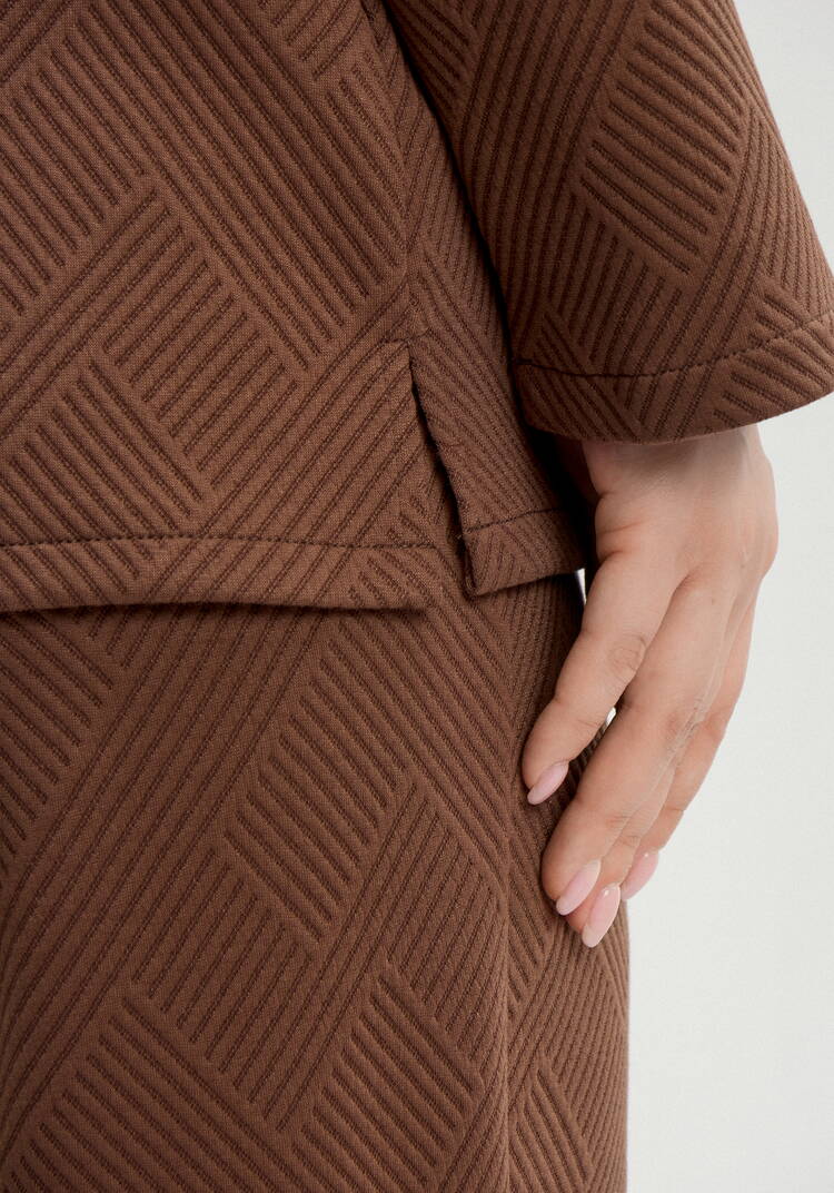 Кардиган на молнии с фактурным принтом шир.  750, рис. 12