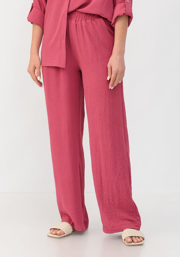 Брюки свободного кроя с боковыми карманами шир.  580, рис. 20