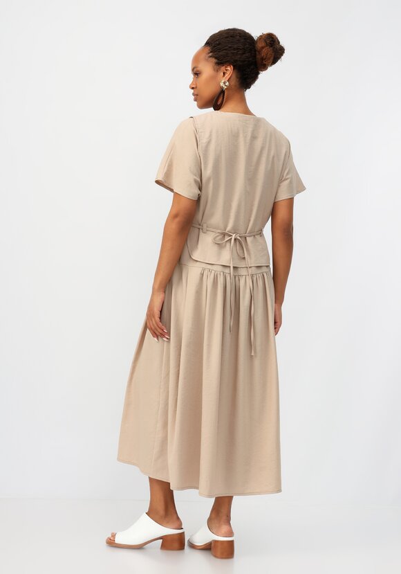 Платье-трансформер с жилетом шир.  580, рис. 11