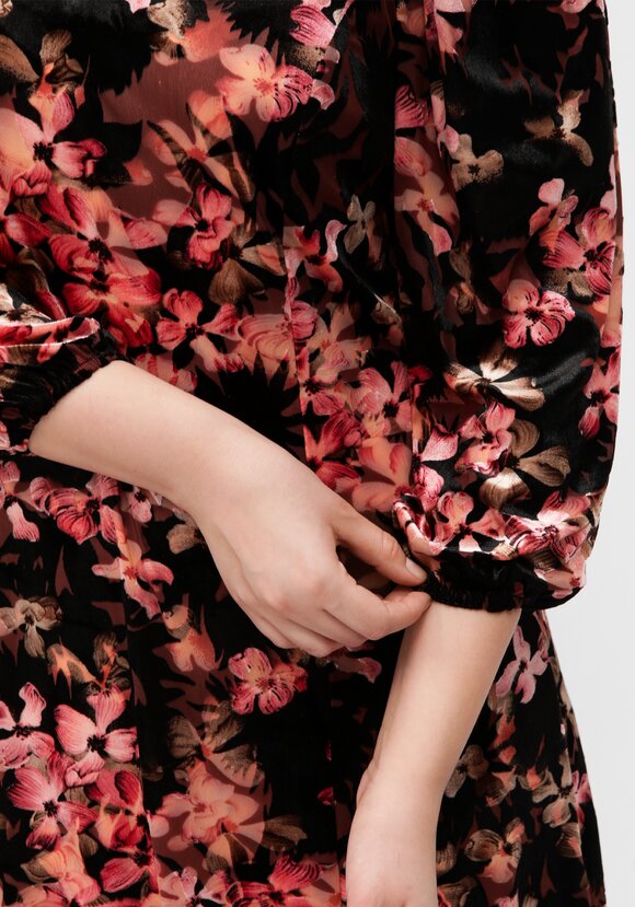 Платье из бархата с цветочным принтом шир.  580, рис. 12