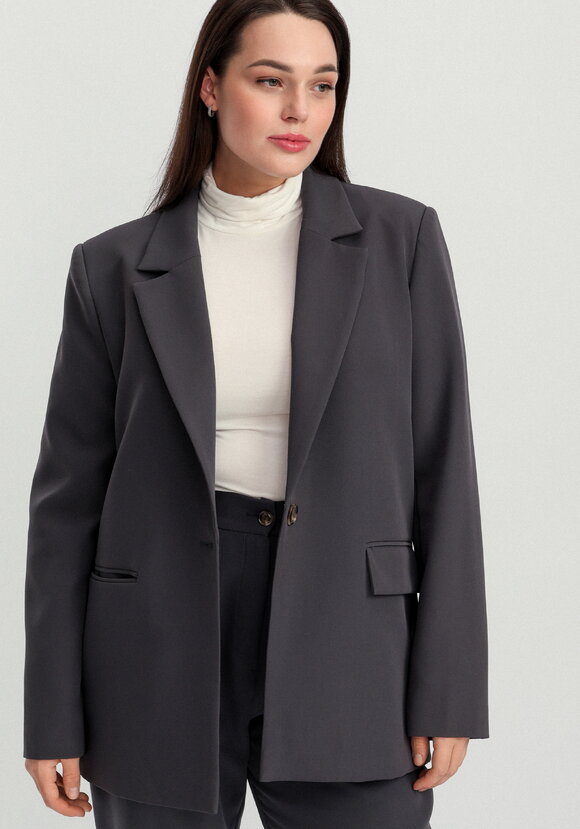 Пиджак однобортный на подкладке шир.  580, рис. 37