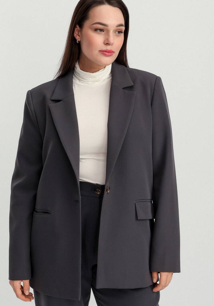 Пиджак однобортный на подкладке шир.  750, рис. 37