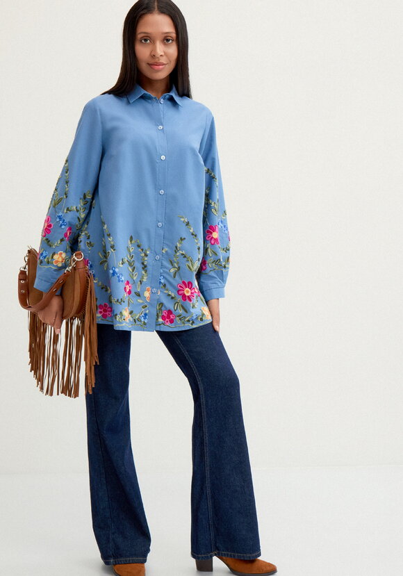 Рубашка с цветочной вышивкой шир.  580, рис. 10