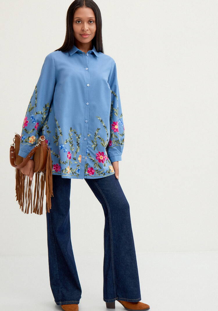 Рубашка с цветочной вышивкой шир.  750, рис. 10