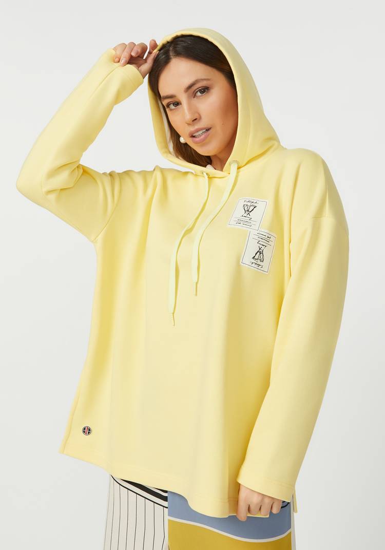 Свитшот с капюшоном и разрезами сзади шир.  750, рис. 9