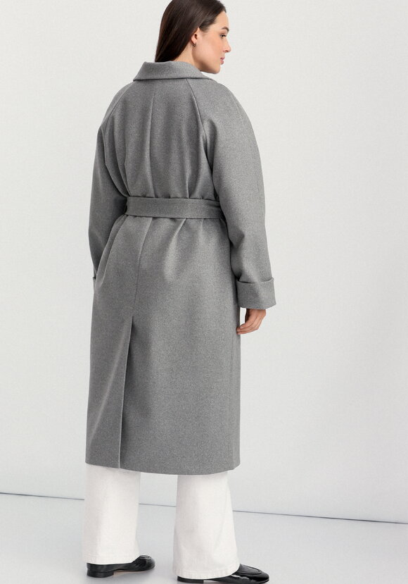 Пальто на подкладе длины миди шир.  580, рис. 24