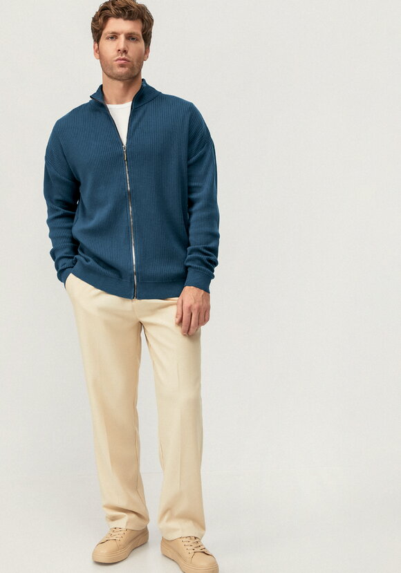 Жакет с воротником-стойкой шир.  580, рис. 18