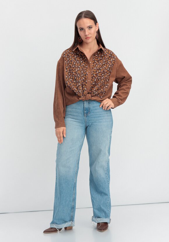 Рубашка из микровельвета с цветочной вставкой шир.  580, рис. 19