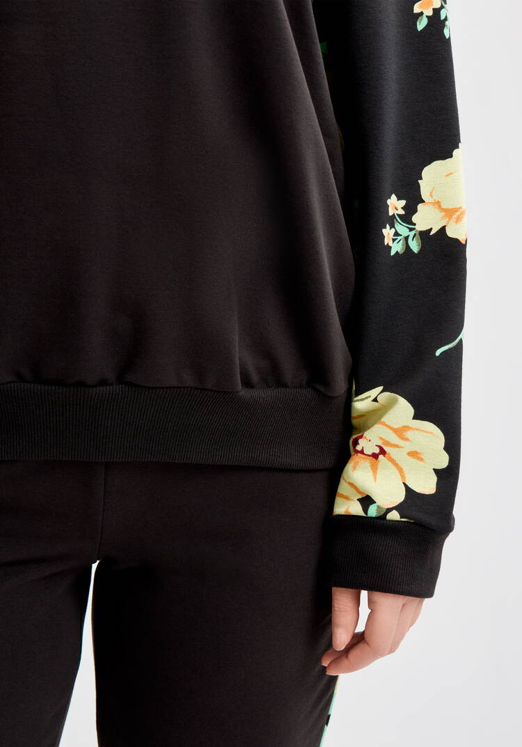 Костюм женский Кэтрин шир.  750, рис. 6