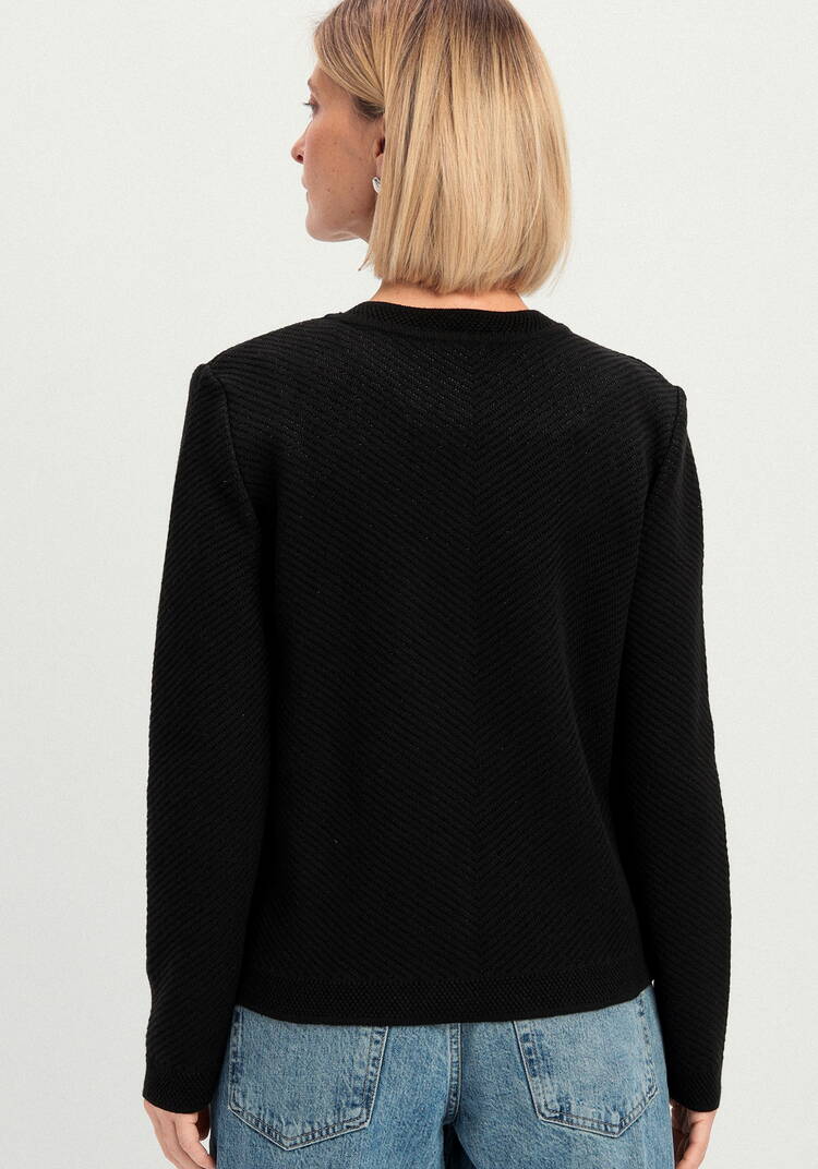 Жакет с акцентными пуговицами шир.  750, рис. 11