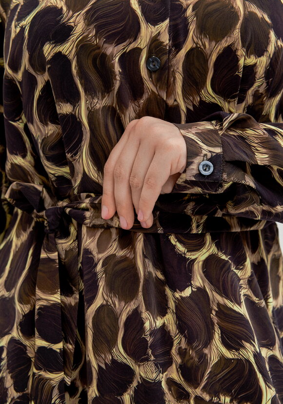 Платье-рубашка макси на пуговицах шир.  580, рис. 7