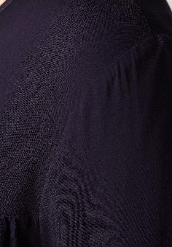 Блуза свободного кроя на пуговичках шир.  580, рис. 30