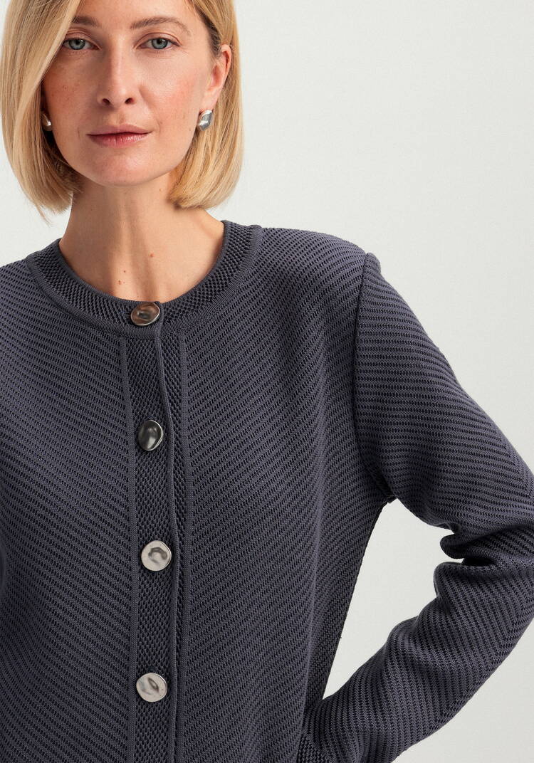 Жакет с акцентными пуговицами шир.  750, рис. 19