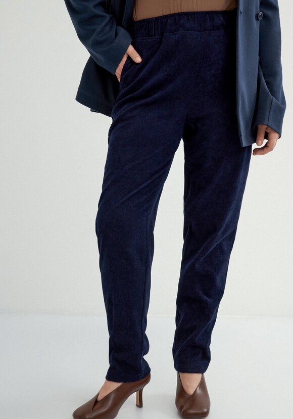 Брюки из микровельвета с комфортным поясом шир.  580, рис. 38