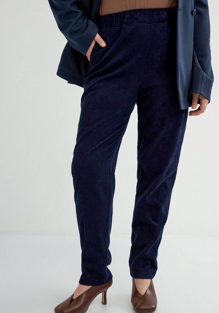 Брюки из микровельвета с комфортным поясом шир.  750, рис. 38