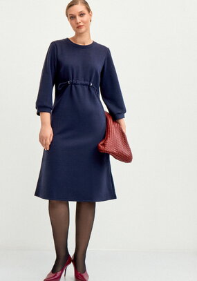 Платье А силуэта на кулиске