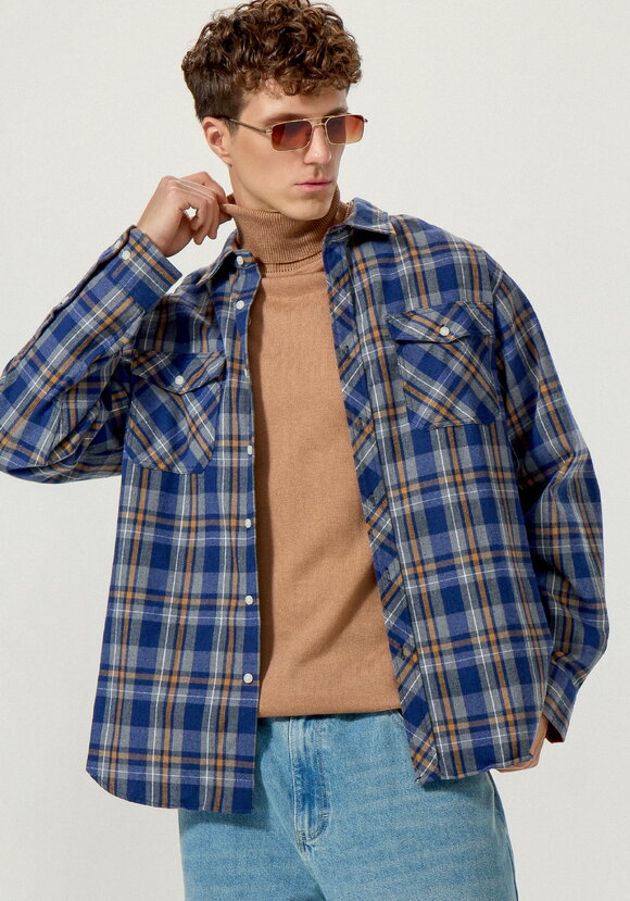 Джемпер вязаный с высокой горловиной шир.  580, рис. 38