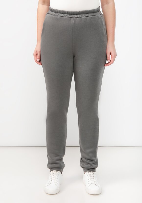 Брюки прямые утепленные на резинке шир.  580, рис. 4