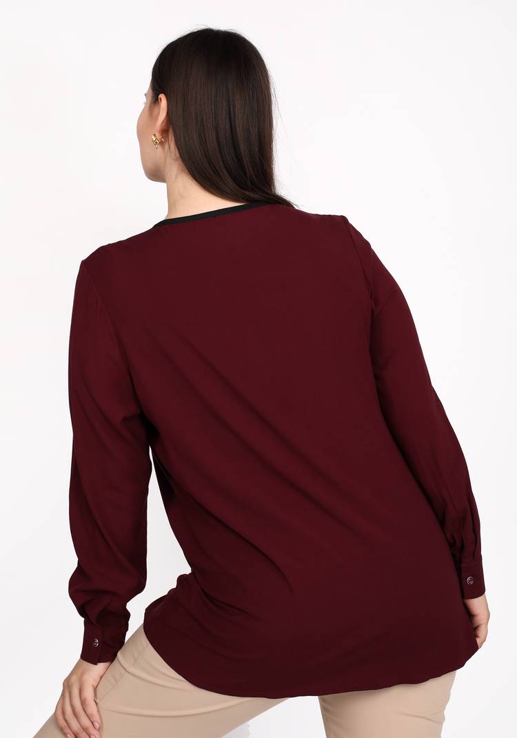 Блуза с контрастной планкой и карманом шир.  750, рис. 10