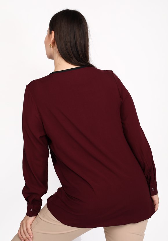 Блуза с контрастной планкой и карманом шир.  580, рис. 10