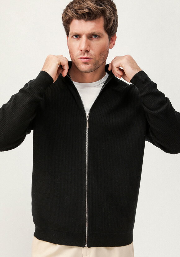 Жакет с воротником-стойкой шир.  580, рис. 9