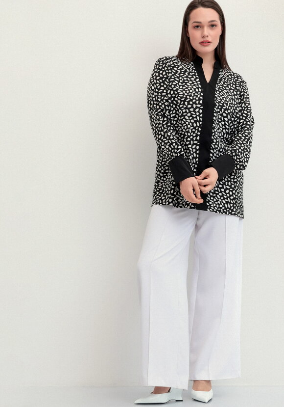 Рубашка с контрастными вставками шир.  580, рис. 14