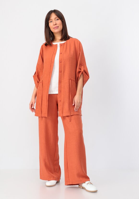 Кардиган на пуговицах с кулиской по талии шир.  580, рис. 37