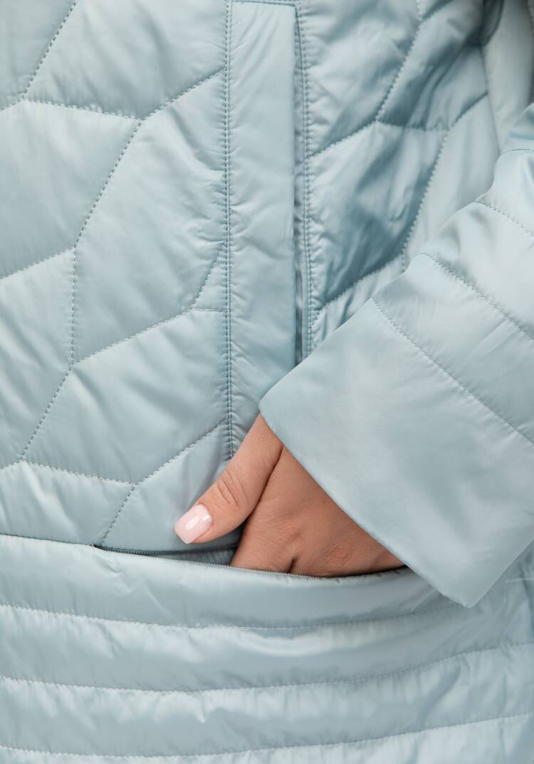 Куртка стеганая с контрастным капюшоном шир.  750, рис. 15