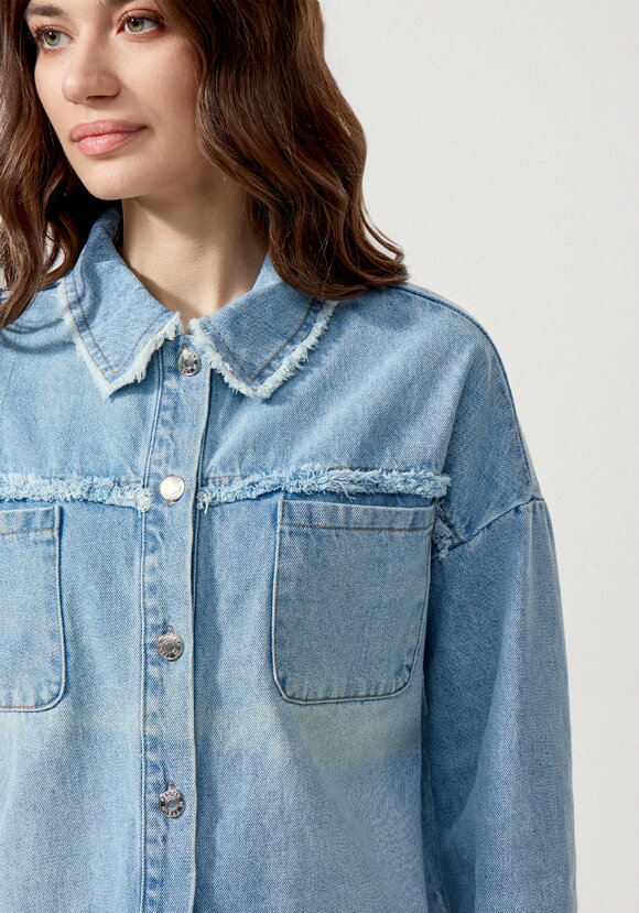 Джинсовая куртка с бахромой по краям шир.  580, рис. 13