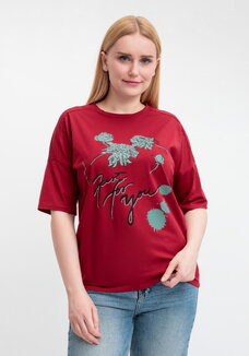 Футболка с принтом и рукавом 3/4