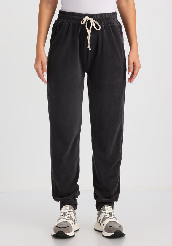 Брюки из велюра на резинке шир.  580, рис. 10