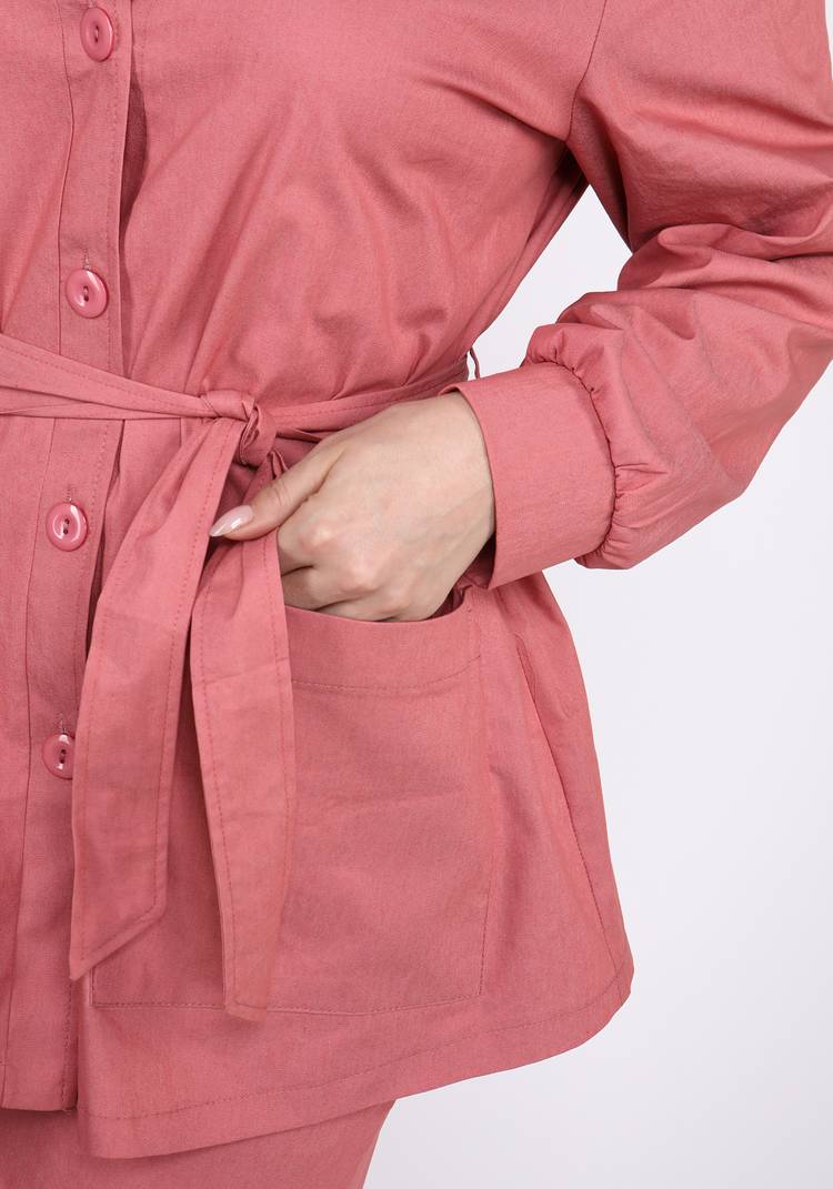 Жакет с поясом на пуговицах шир.  750, рис. 29