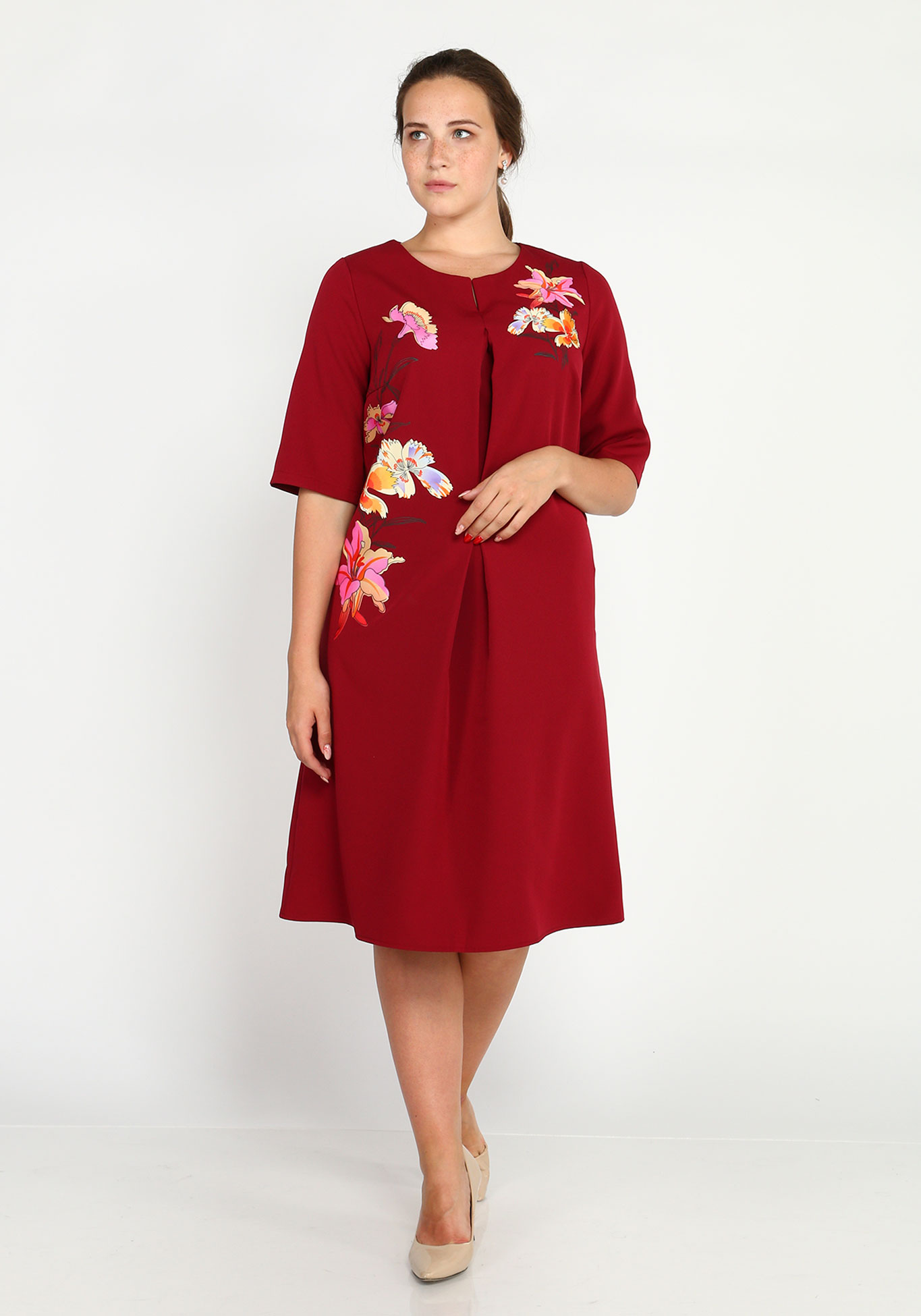 Платье-миди с шелкографией Victoria, размер 54, цвет красный - фото 1