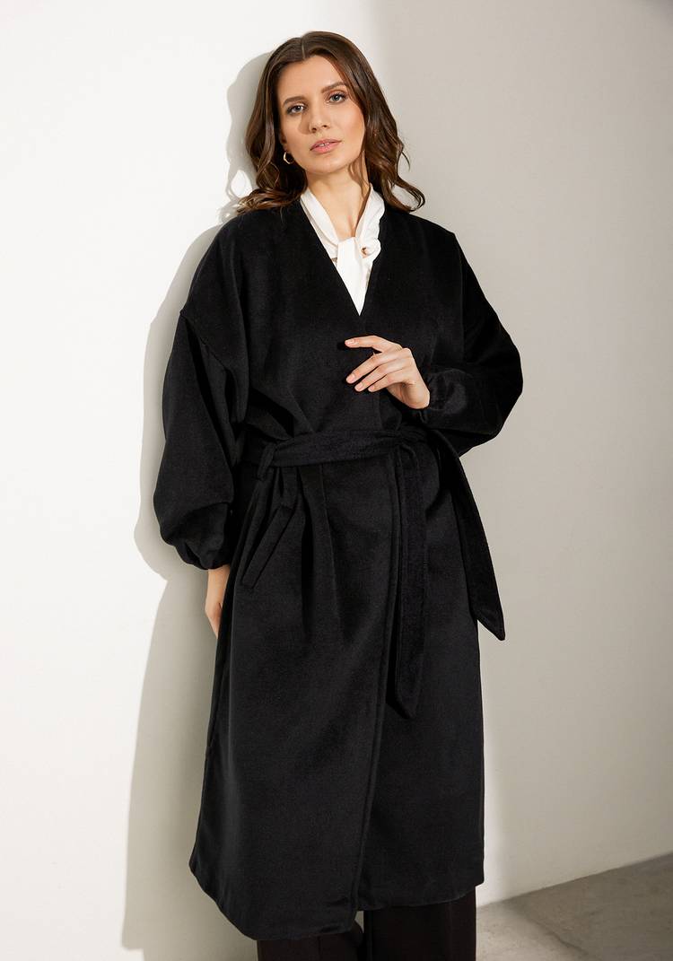 Пальто с V-образным вырезом шир.  750, рис. 7