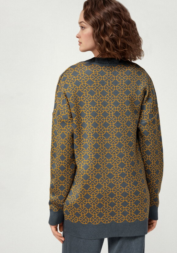 Костюм трикотажный свободного кроя шир.  580, рис. 11