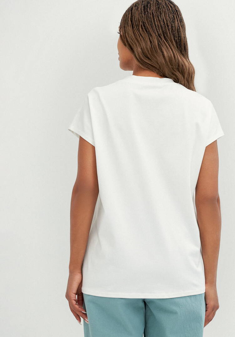 Футболка базовая со спущенным плечом шир.  750, рис. 11