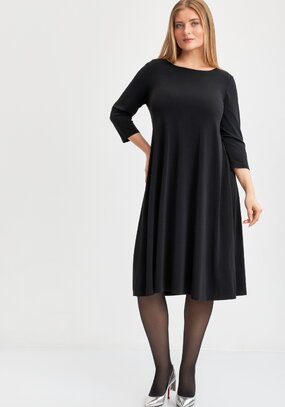 Платье с тесьмой из страз