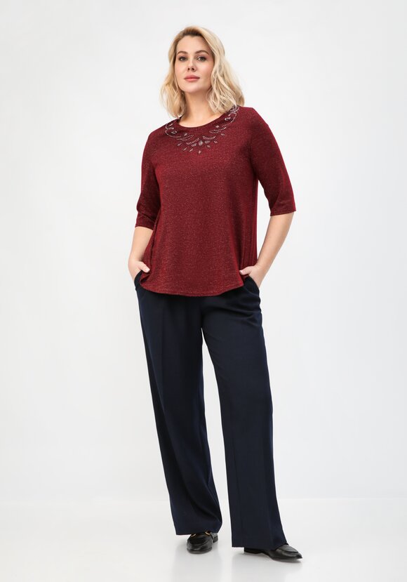 Блуза с декором из страз по горловине шир.  580, рис. 26