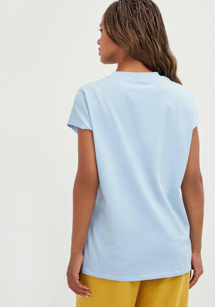 Футболка базовая со спущенным плечом шир.  750, рис. 18