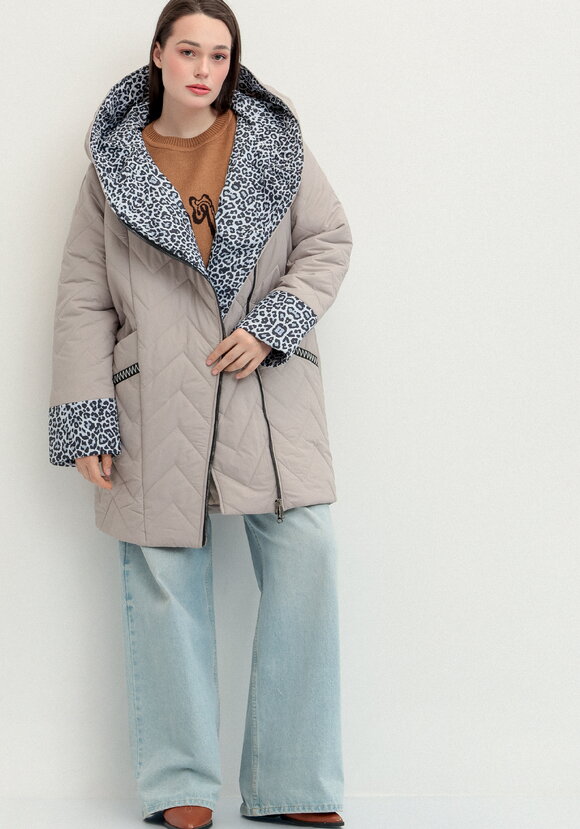 Куртка стеганая с анималистичным принтом шир.  580, рис. 36