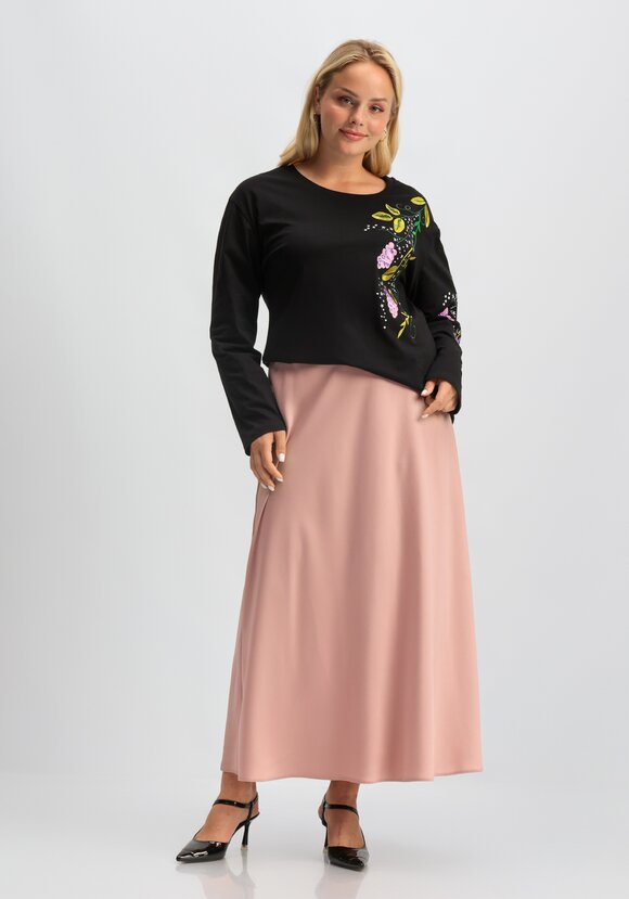 Лонгслив с вышивкой шир.  580, рис. 18