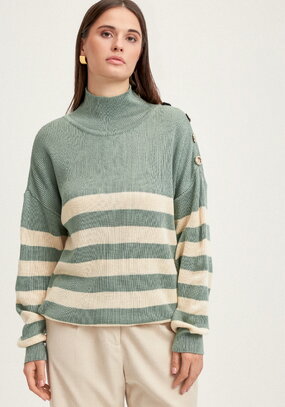 Джемпер с декоративными пуговицами в полоску