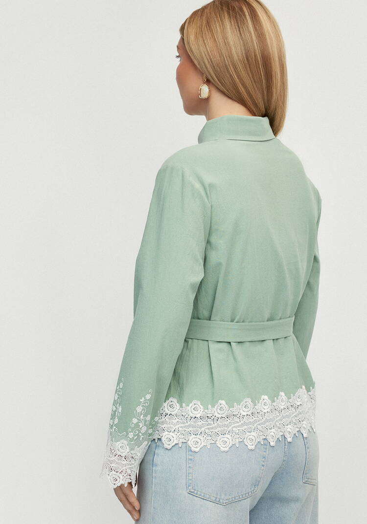 Блуза с кружевом на пуговицах Роуз шир.  750, рис. 3