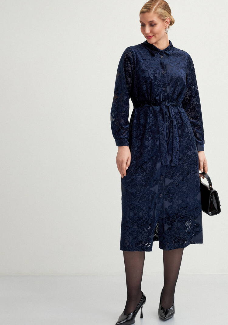 Платье-рубашка с фактурным рисунком шир.  750, рис. 1