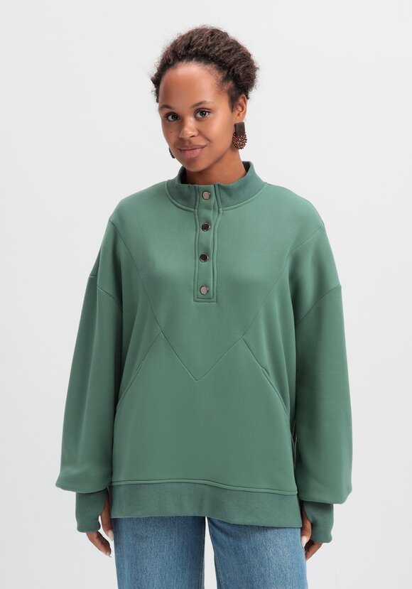 Толстовка с застёжкой на кнопках шир.  580, рис. 22