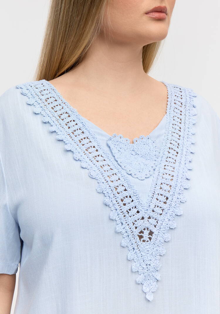 Блуза с кружевной отделкой свободного кроя шир.  750, рис. 11