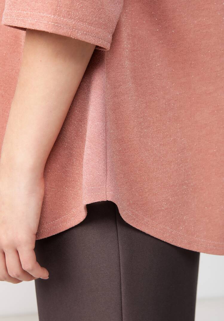 Блуза с метанитью и декором на груди шир.  750, рис. 24