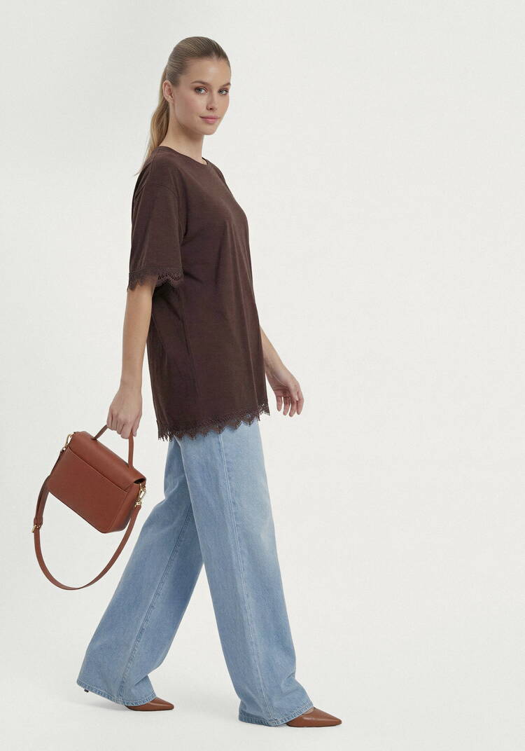 Блуза с отделкой из кружевa шир.  750, рис. 16